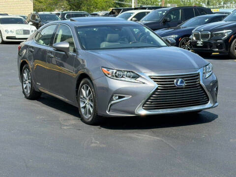 2018 Lexus ES 300h