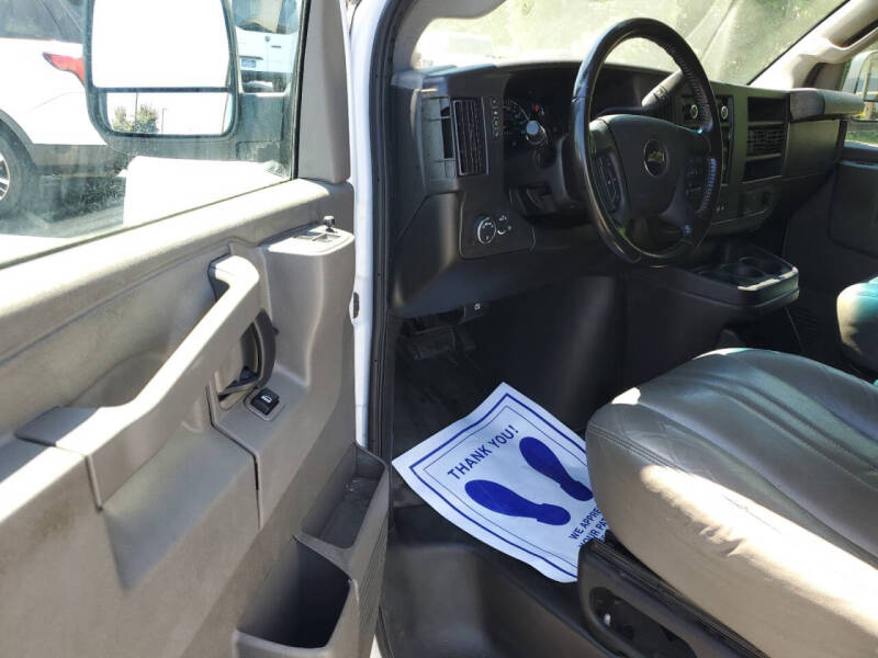 2020 Chevrolet Express 2500