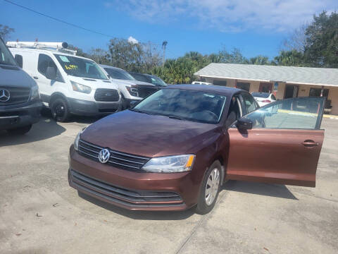 2016 Volkswagen Jetta for sale at FAMILY AUTO BROKERS in Longwood FL