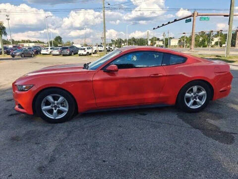 2016 Ford Mustang V6