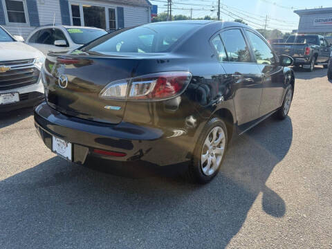 2013 Mazda MAZDA3 i Sport