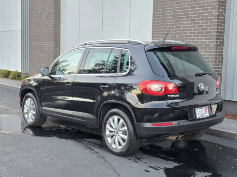 2011 Volkswagen Tiguan SE 4Motion