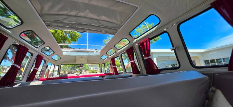 1968 Volkswagen Bus