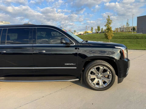 2017 GMC Yukon XL Denali