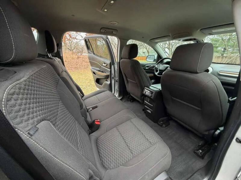 2019 GMC Acadia SLE-1