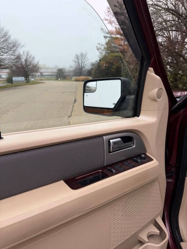 2012 Ford Expedition XLT