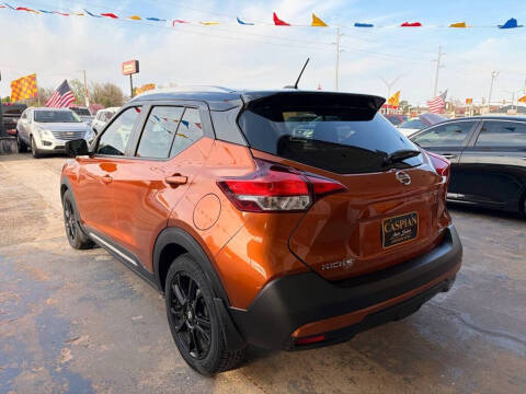 2019 Nissan Kicks S