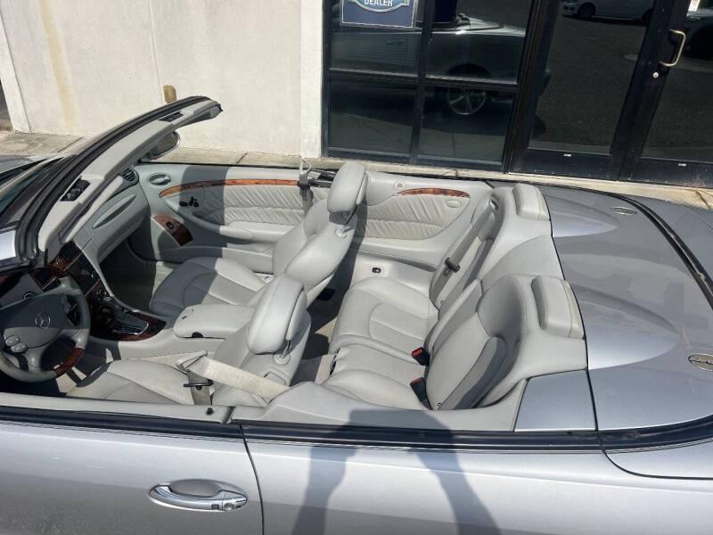 2005 Mercedes-Benz CLK CLK 320