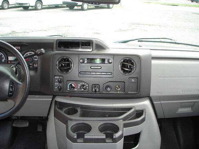 2013 Ford E-Series E-150