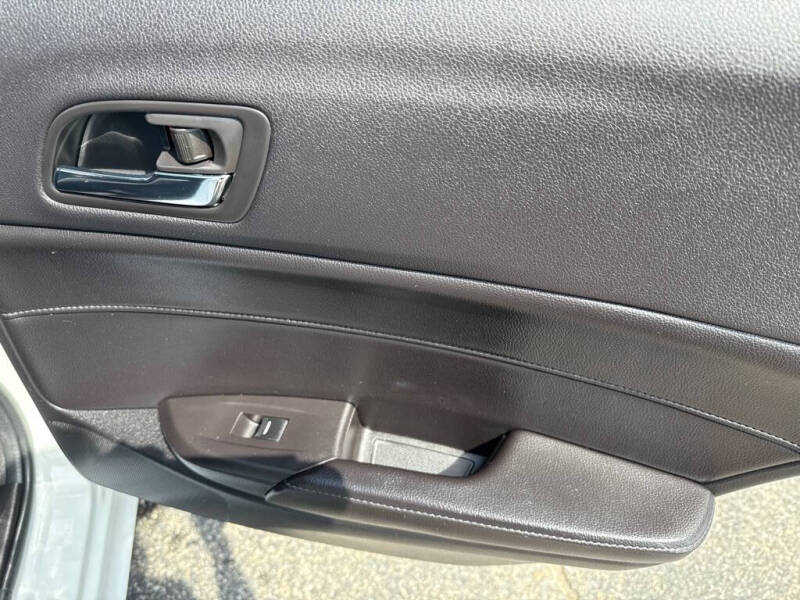 2016 Acura ILX w/Premium