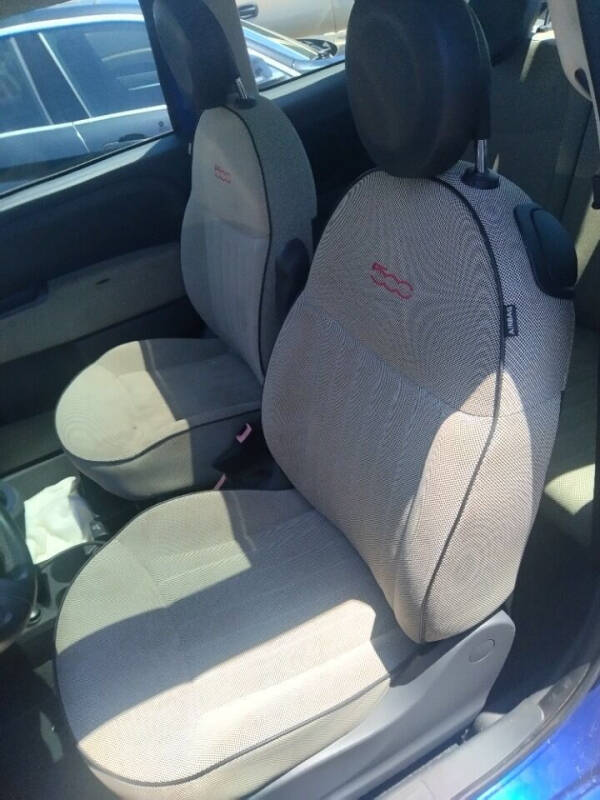 2012 FIAT 500 Lounge