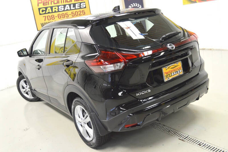 2021 Nissan Kicks S