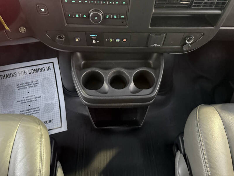 2023 Chevrolet Express LS 3500