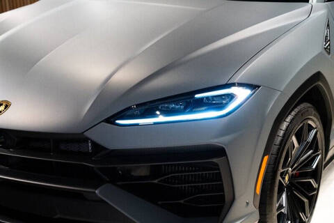 2025 Lamborghini Urus SE