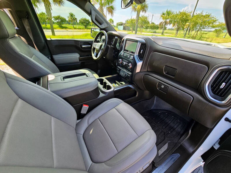 2022 GMC Sierra 1500 Limited SLT