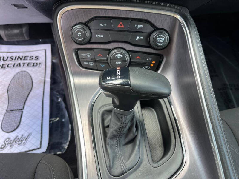 2018 Dodge Challenger SXT