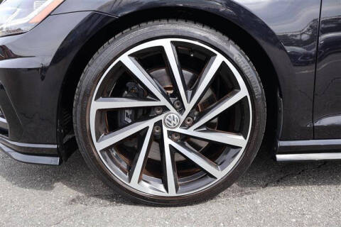2019 Volkswagen Golf R 4Motion
