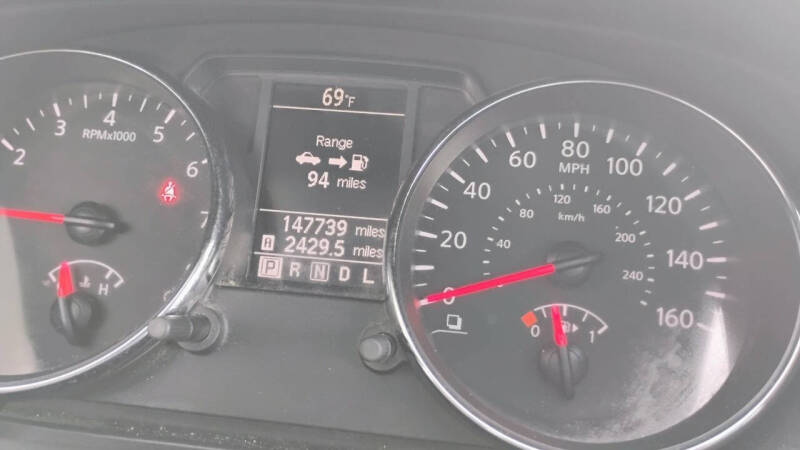 2013 Nissan Rogue SV w/SL Package