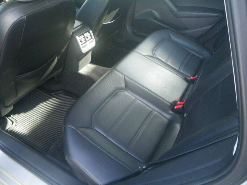 2013 Volkswagen Passat