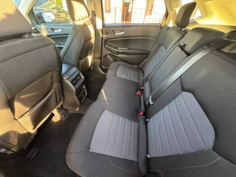 2021 Ford Edge SE