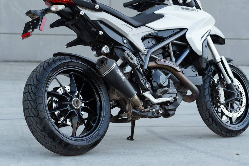2013 Ducati Hypermotard 821