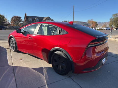 2024 Toyota Prius LE