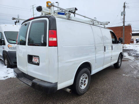 2015 GMC Savana 2500