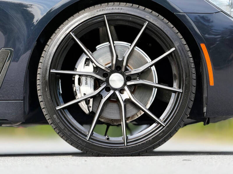 2019 BMW 7 Series 740i