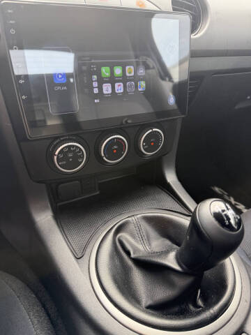2012 Mazda MX-5 Miata Sport