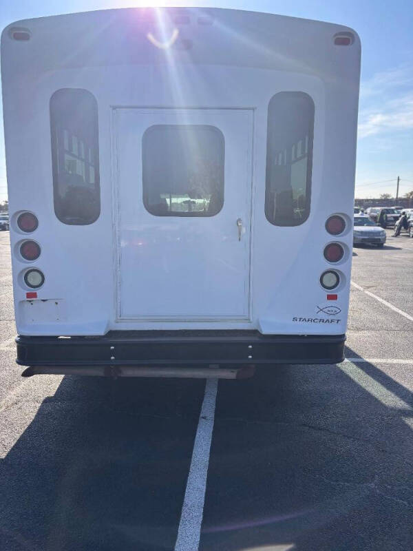 2012 Ford E-Series E-350 SD