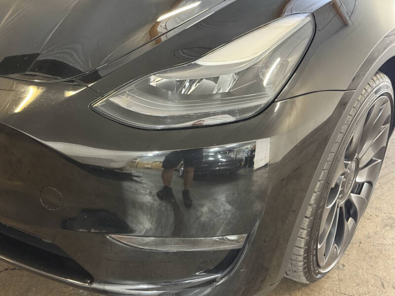 2024 Tesla Model Y Performance