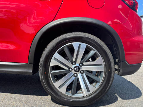 2024 Mitsubishi Outlander Sport SE