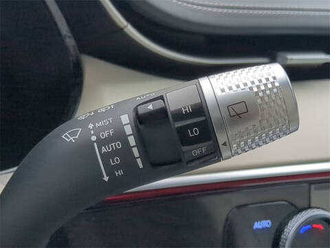 2025 Genesis Electrified GV70 Advanced