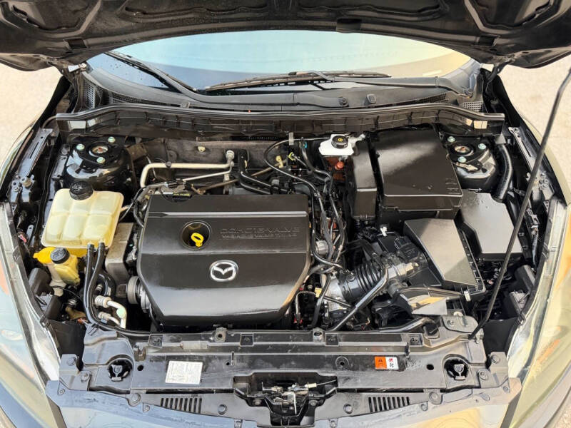 2011 Mazda MAZDA3 i Touring