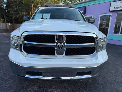2019 RAM 1500 Classic SLT