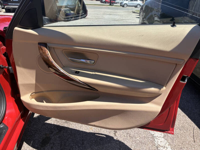 2015 BMW 3 Series 328i