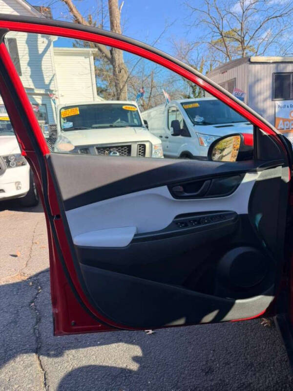 2022 Hyundai Kona SEL