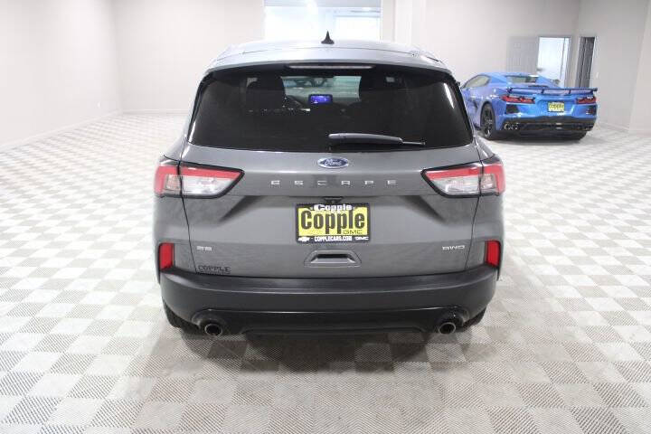 2022 Ford Escape SE