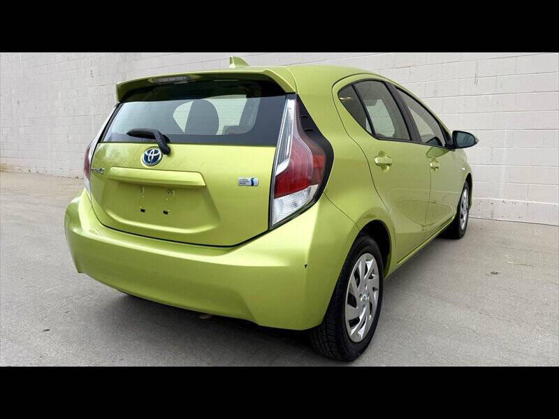 2015 Toyota Prius c Two