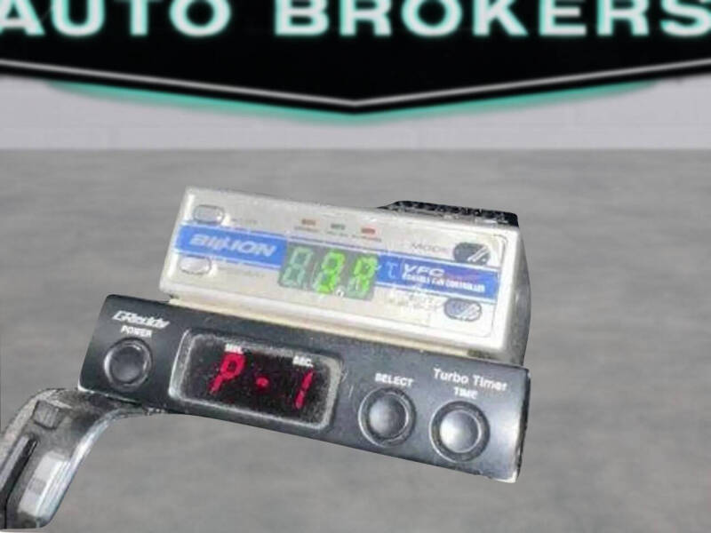 2000 Nissan Skyline