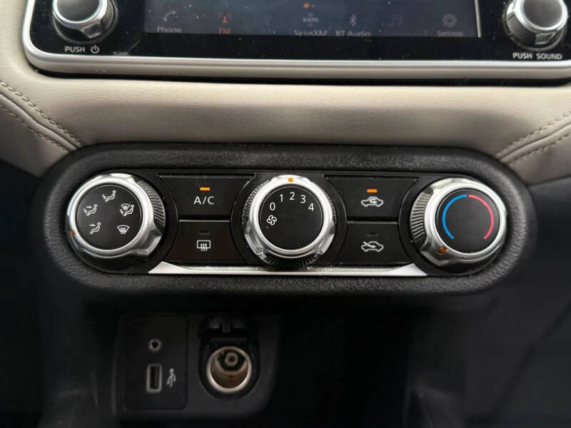 2020 Nissan Versa SV