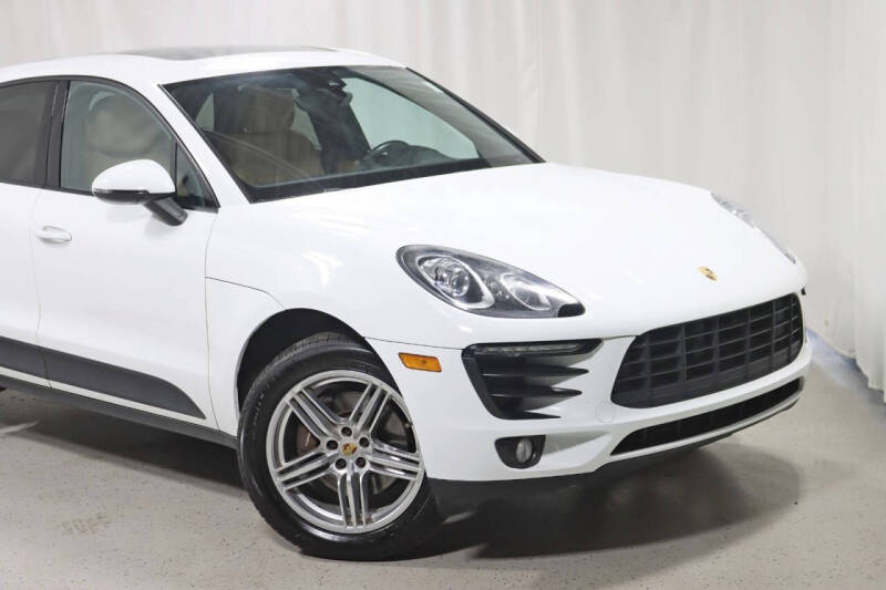 2017 Porsche Macan