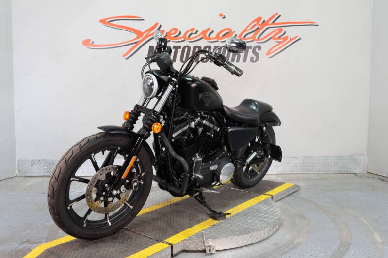 2016 Harley-Davidson Iron 883