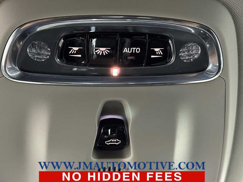 2021 Volvo XC60 T5 Momentum