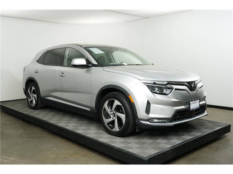 2023 VinFast VF8 Eco City Edition