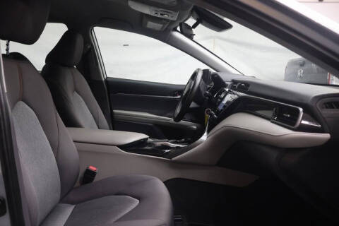 2020 Toyota Camry LE