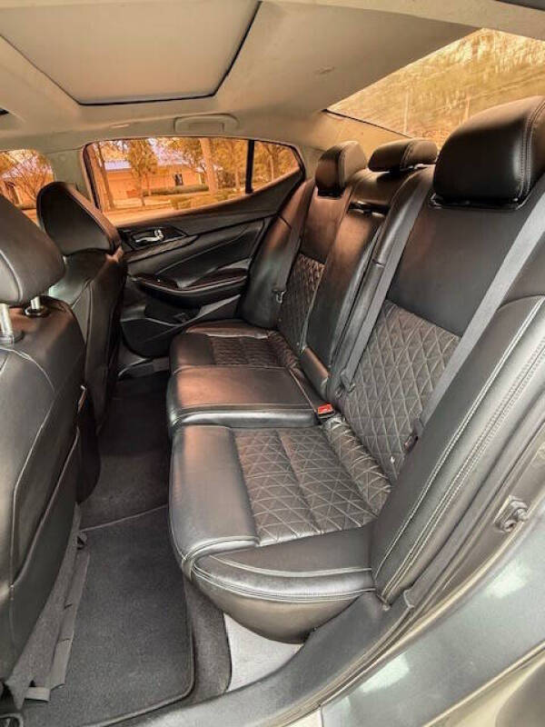 2016 Nissan Maxima Platinum