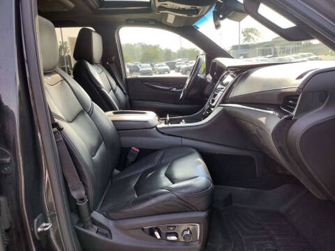 2016 Cadillac Escalade Platinum