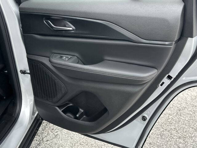 2025 Jeep Grand Cherokee Laredo X