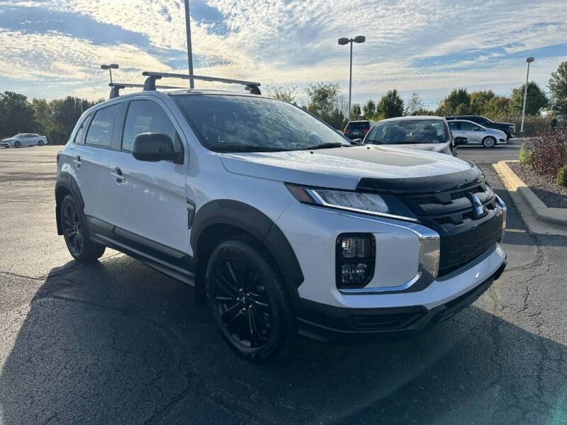 2025 Mitsubishi Outlander Sport SE